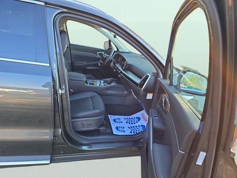 New 2026 Kia Sorento EX image 13