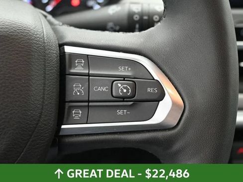 Used 2025 Jeep Compass Limited AWD/4WD image 35