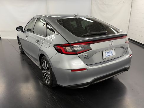 Certified 2024 Honda Civic EX-L image 3