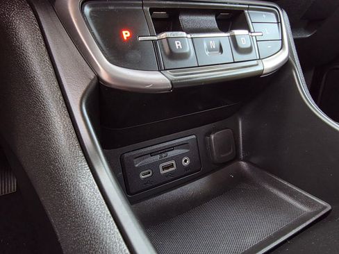 Used 2022 GMC Terrain AT4 w/ Infotainment Package II image 19