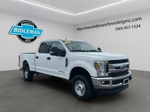 Used 2019 Ford F250 XLT w/ FX4 Off-Road Package AWD/4WD image 1
