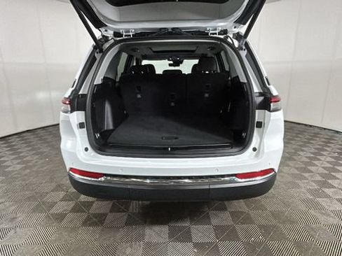 Used 2022 Jeep Grand Cherokee Limited 4xe w/ Luxury Tech Group II AWD/4WD image 28