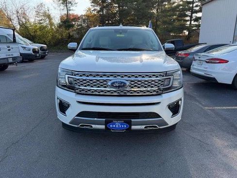 Certified 2020 Ford Expedition Platinum image 2