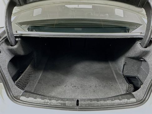 Used 2020 BMW 330i Sedan w/ Convenience Package image 16