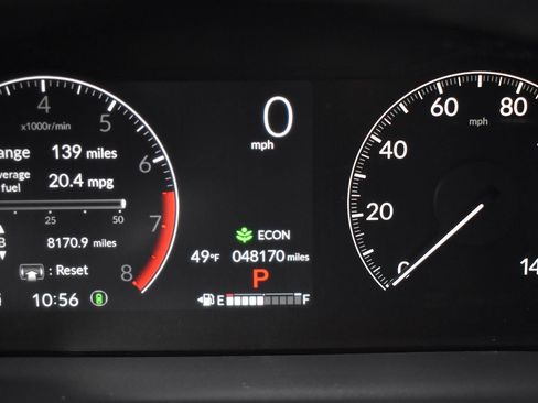 Used 2025 Honda Pilot Touring image 7