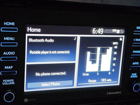 Used 2021 Toyota RAV4 LE image 11