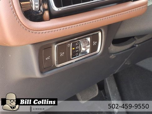 New 2025 Lincoln Aviator Reserve w/ Equipment Group 201A image 17