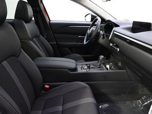 Certified 2025 MAZDA CX-50 AWD 2.5 S w/ Premium Package image 16