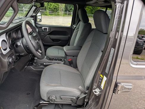 New 2026 Jeep Wrangler Unlimited Sport AWD/4WD image 9