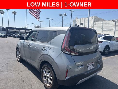 Used 2023 Kia Soul LX w/ LX Technology Package FWD image 10