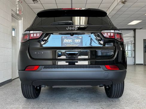 Certified 2026 Jeep Compass Latitude AWD/4WD image 5