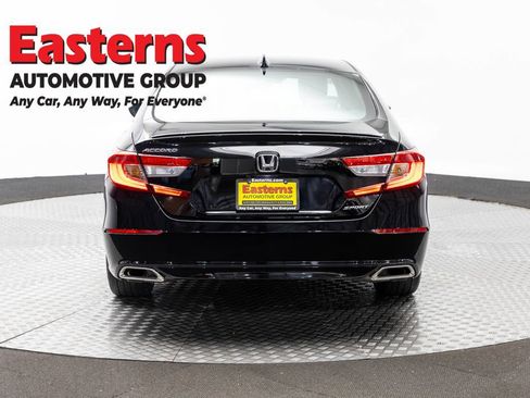 Used 2022 Honda Accord Sport image 6