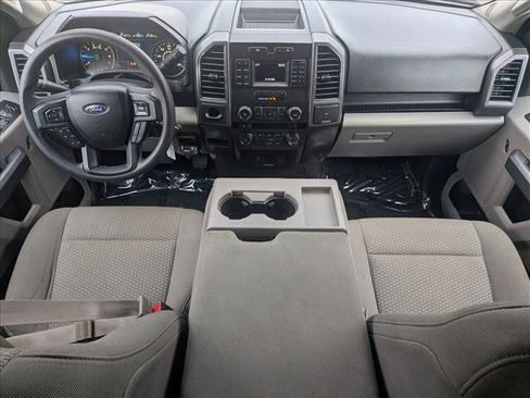 Used 2017 Ford F150 XLT image 17