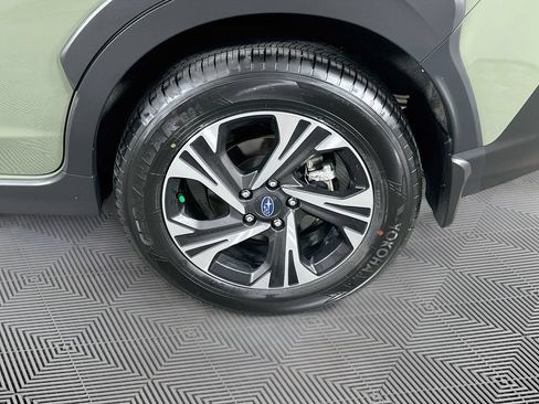 Certified 2026 Subaru Crosstrek 2.5i Premium AWD/4WD image 38