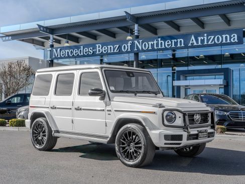 Used 2021 Mercedes-Benz G 550 image 1