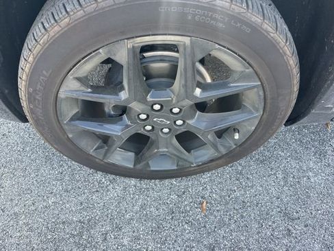 Used 2024 Chevrolet Traverse RS w/ LPO, Floor Liner Package image 10