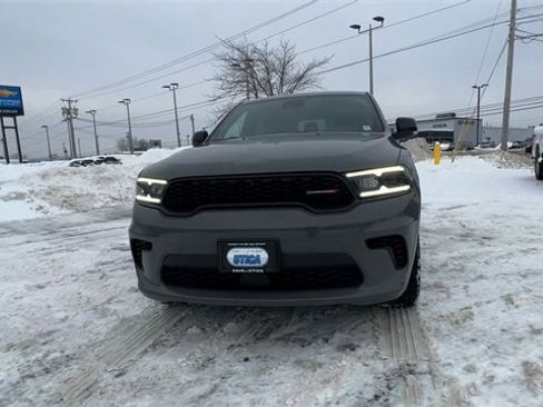 Used 2024 Dodge Durango GT image 3
