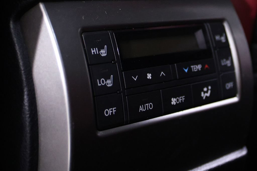 Used 2023 Lexus GX 460 Premium w/ Premium Package AWD/4WD image 16