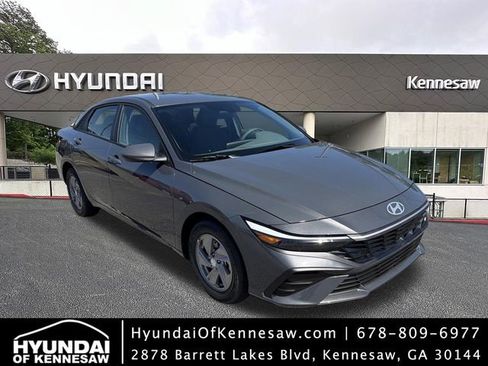 New 2026 Hyundai Elantra SE w/ Cargo Package image 1