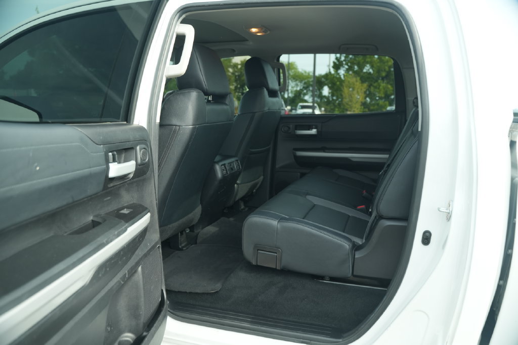 Used 2021 Toyota Tundra Limited w/ Limited Premium Package AWD/4WD image 18