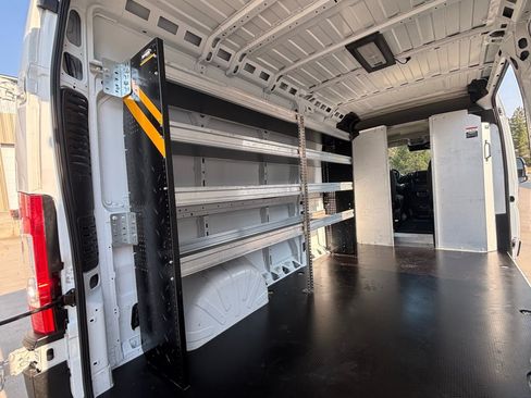 Used 2025 RAM ProMaster 2500 w/ Convenience Group FWD image 20