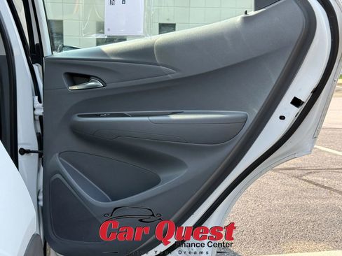 Used 2017 Chevrolet Bolt LT image 17