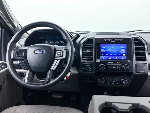 Used 2022 Ford F350 XLT image 5