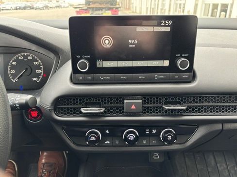 Certified 2025 Honda HR-V LX image 11