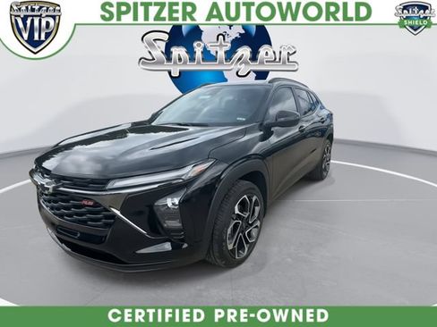 Used 2025 Chevrolet Trax RS w/ Driver Confidence Package FWD image 4
