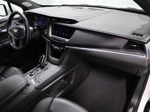 Used 2023 Cadillac XT5 Sportv w/ LPO, Floor Liner Package AWD/4WD image 6