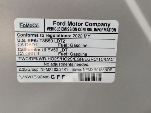 Used 2022 Ford Explorer XLT w/ Equipment Group 202A AWD/4WD image 53