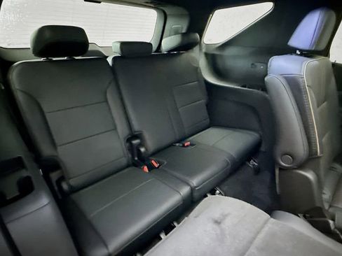 New 2026 Chevrolet Traverse High Country w/ LPO, Floor Liner Package image 30
