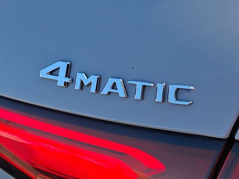 Certified 2026 Mercedes-Benz GLC 300 4MATIC image 34