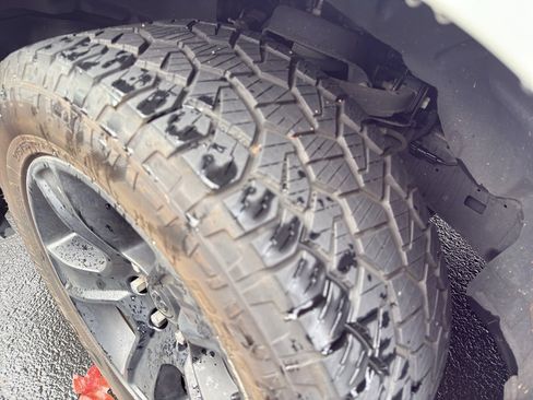 Used 2021 RAM 1500 Big Horn image 8