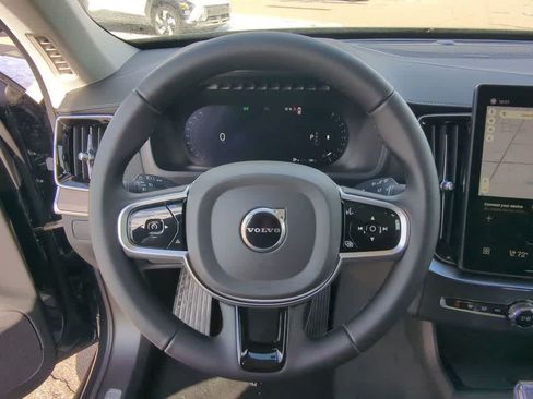 Used 2026 Volvo XC90 B5 Plus w/ Protection Package Premier AWD/4WD image 21