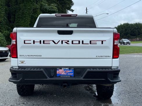 Used 2022 Chevrolet Silverado 1500 Custom Trail Boss image 4
