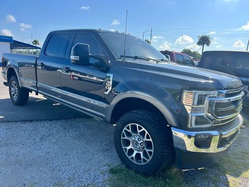 Used 2022 Ford F350 Lariat w/ Lariat Ultimate Package AWD/4WD image 1