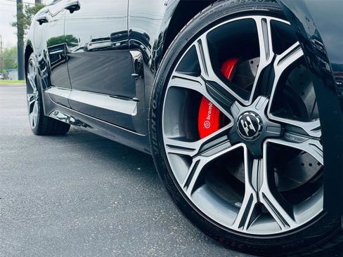 Used 2021 Kia Stinger GT1 RWD image 2