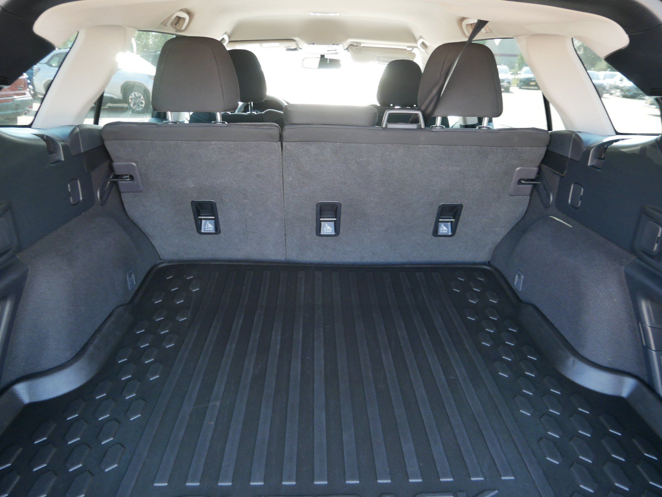 Used 2024 Subaru Outback AWD/4WD image 18