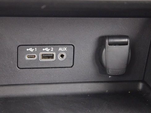 Used 2022 Nissan Sentra SV w/ All-Weather Package image 38