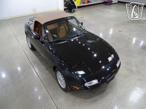 Used 1992 MAZDA MX-5 Miata image 21