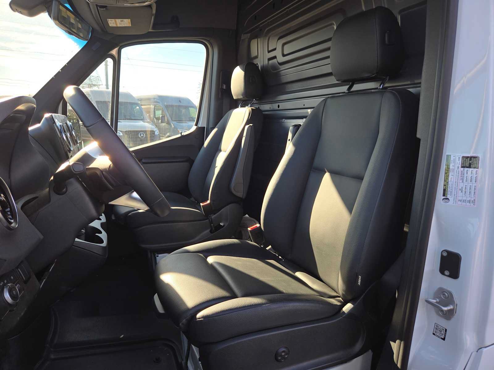 Used 2026 Mercedes-Benz Sprinter 2500 image 21