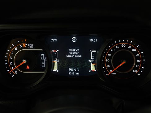Used 2025 Jeep Gladiator Rubicon AWD/4WD image 24