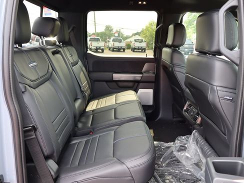 New 2026 Ford F350 Platinum w/ FX4 Off-Road Package AWD/4WD image 37