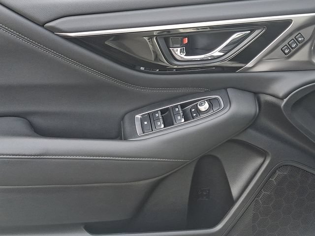 Used 2023 Subaru Legacy Limited AWD/4WD image 13