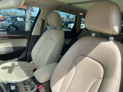 Used 2016 Audi Q5 2.0T Premium Plus w/ Technology Package image 10