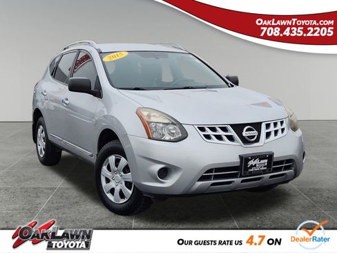 Used 2015 Nissan Rogue S w/ Convenience Package image 1