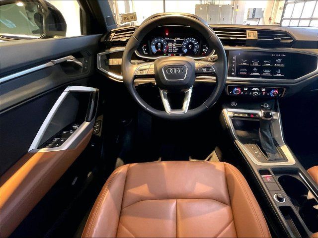 Used 2024 Audi Q3 2.0T Premium w/ Convenience Package AWD/4WD image 13