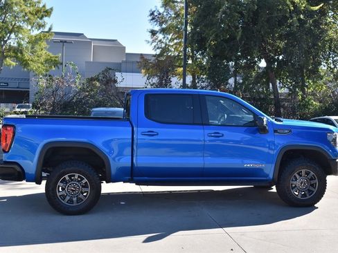 Used 2024 GMC Sierra 1500 AT4X image 6