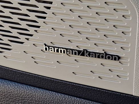 Used 2024 Hyundai Palisade Limited image 26